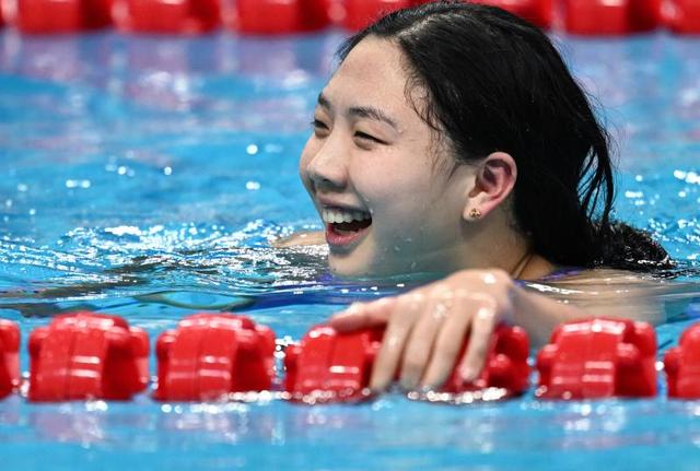 游泳冠军朱婷父母_朱婷运动员_朱婷游泳