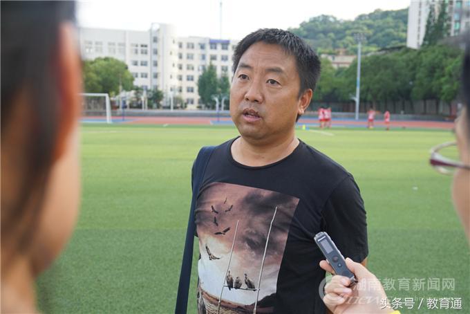 中国城市少儿足球重庆u11比赛冠军_重庆少年足球_重庆儿童足球俱乐部