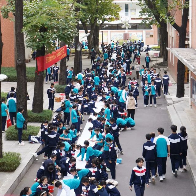 校园足球总决赛_校园足球联赛冠军_2017校园足球冠军杯