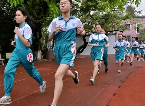 帅气篮球男生技巧教学_帅气的篮球技巧_篮球技巧帅气的男生
