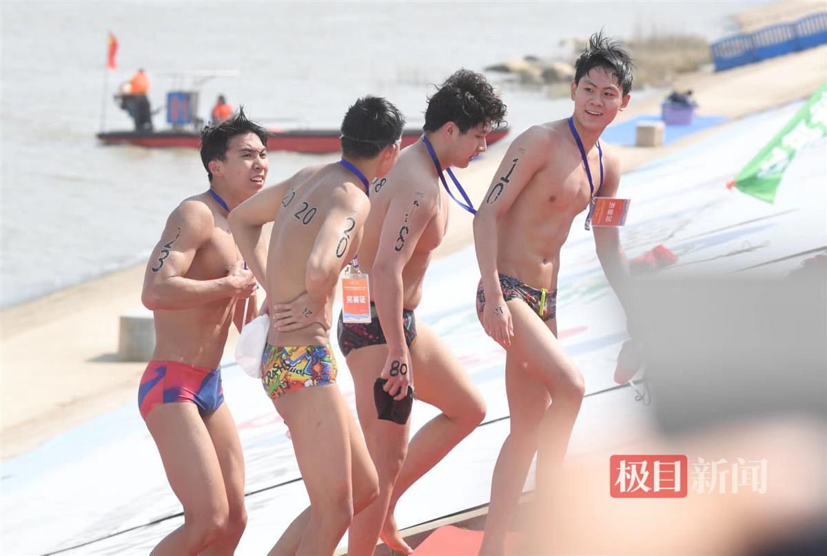 男子十公里游泳冠军是_游泳男子冠军是什么级别_游泳男子世界冠军